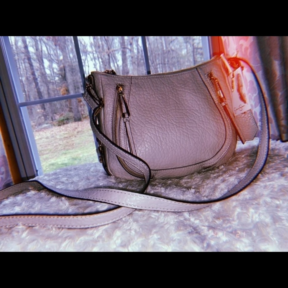 Light gray crossbody purse
